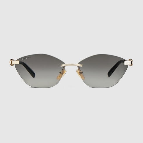 Cat eye frame sunglasses