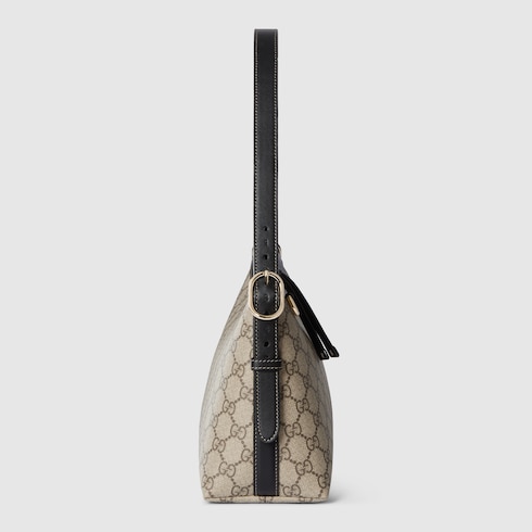GG Emblem medium shoulder bag