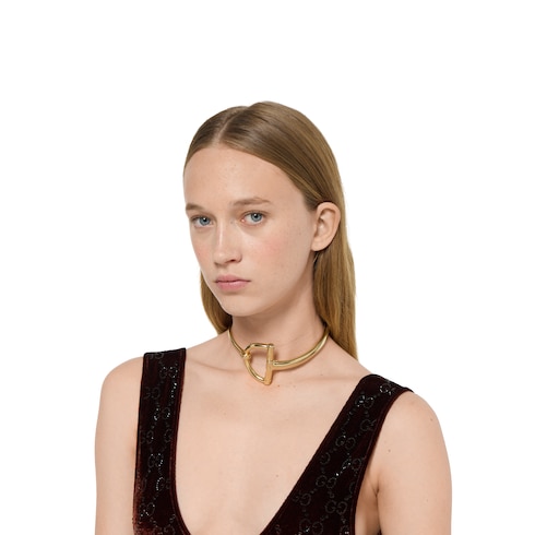 Collar de medio Horsebit