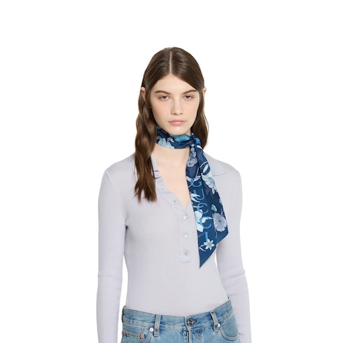 Printed silk twill neck bow