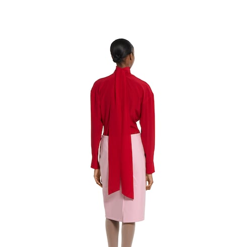Crêpe de chine shirt with neck bow Detail 4