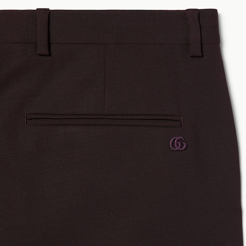 Hose aus Stretchwolle mit Stickerei
