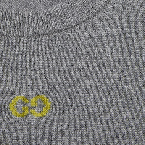 Fine cashmere sweater with intarsia