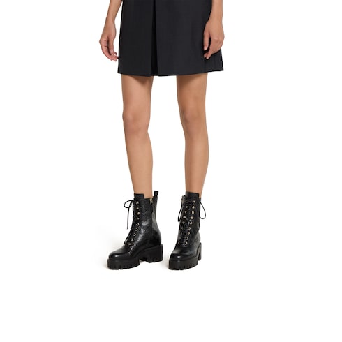 Women's lace-up ankle boot with GG