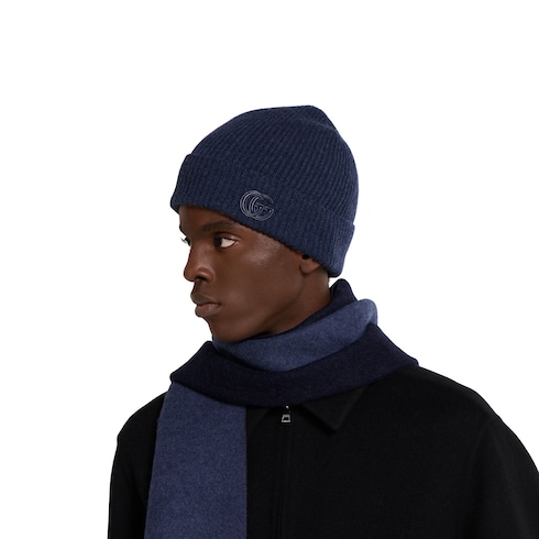 Cashmere hat with patch