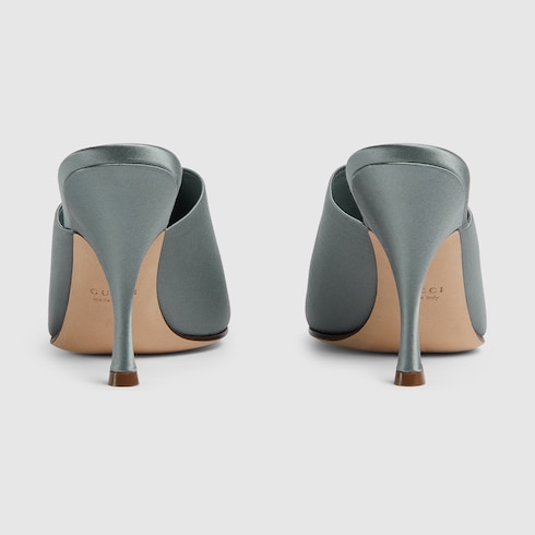 Women's slide sandal