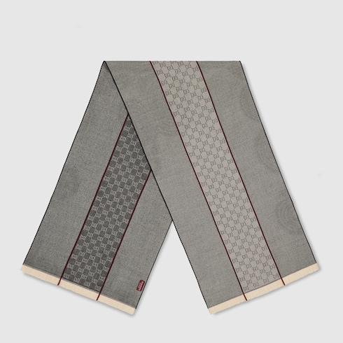 Écharpe en jacquard de laine GG