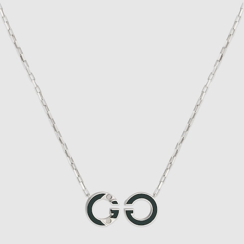 Gucci Interlocking pendant necklace