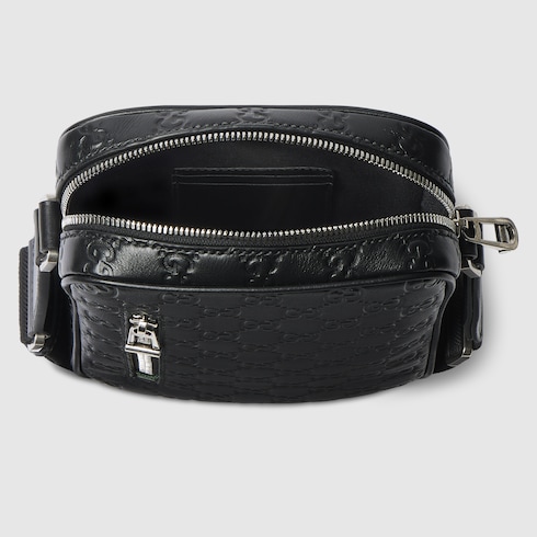 GG Emblem small crossbody bag