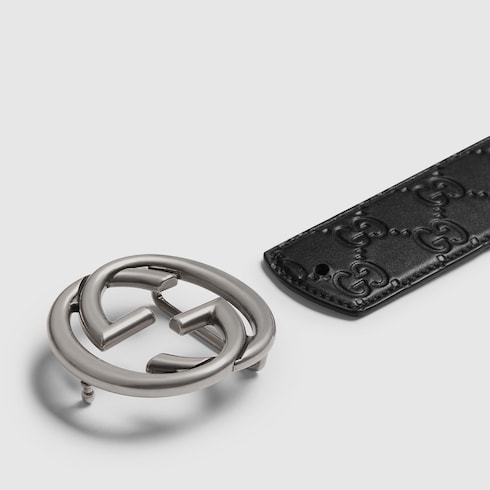 Reversible belt with Interlocking G buckle
