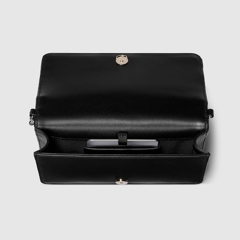 Brieftasche mit GG Kristallen und Kettenriemen