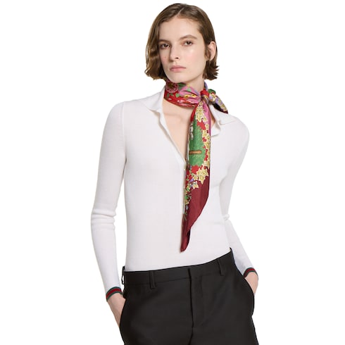 Carré en twill de soie imprimé