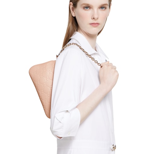 GG Emblem small shoulder bag