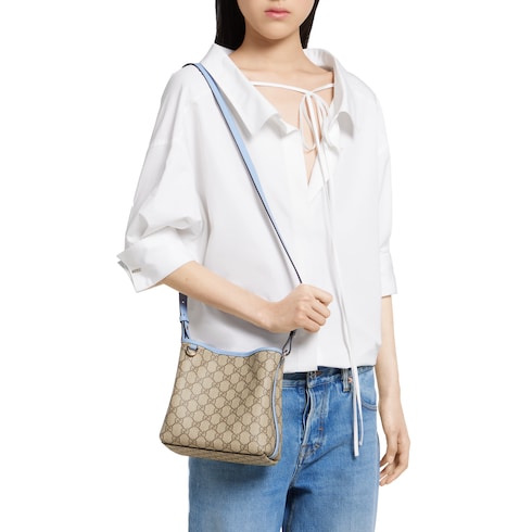 GG Emblem small bucket bag
