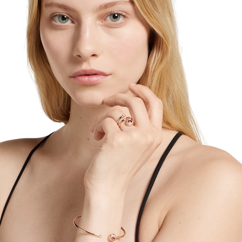 Gucci Interlocking 18k spiral ring