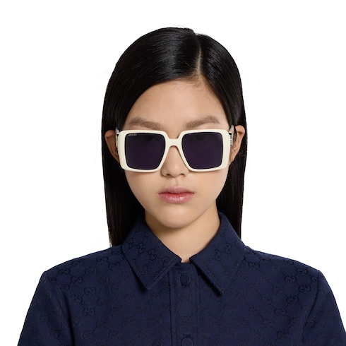 Low nose bridge fit sunglasses