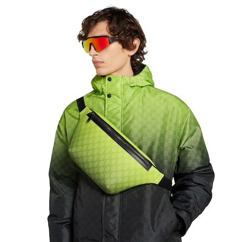 حقيبة الخصر Gucci Chroma كبيرة الحجم