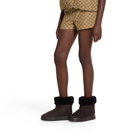 Women's boot with merino wool lining