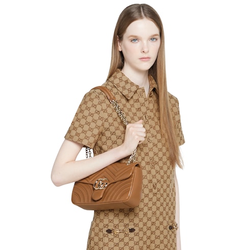 Bolso de hombro GG Marmont tamaño mediano