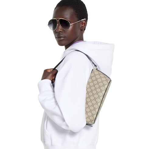 GG Emblem small shoulder bag