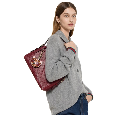 GG Emblem medium shoulder bag