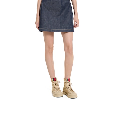 Stivaletto donna con dettaglio Web