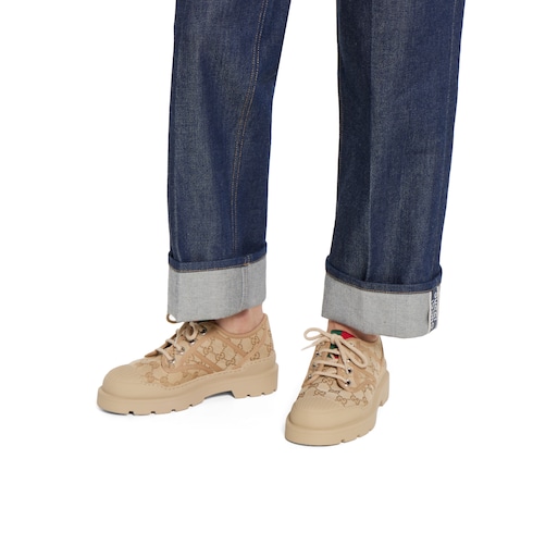 Women's lace-up shoe with Web