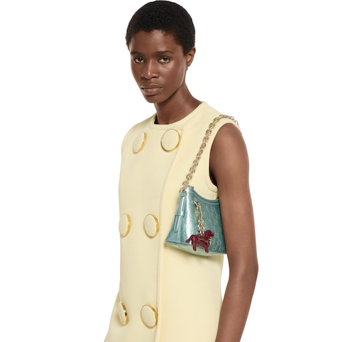 GG Emblem small shoulder bag