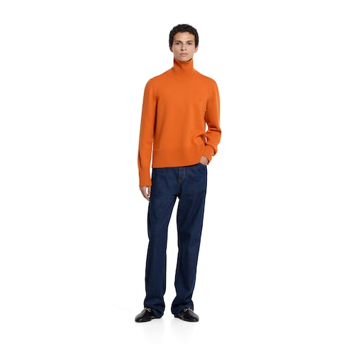 Cashmere sweater 