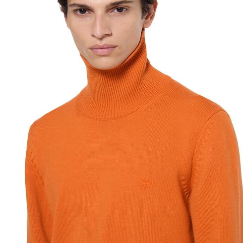 Cashmere sweater 