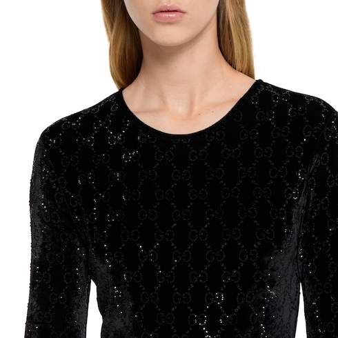 Top in ciniglia stretch ricamato