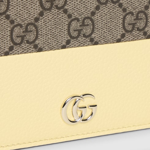 Zweifarbige GG Marmont Brieftasche mit Kettenriemen