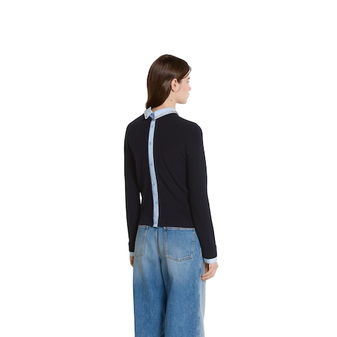 Wool sweater with embroidery