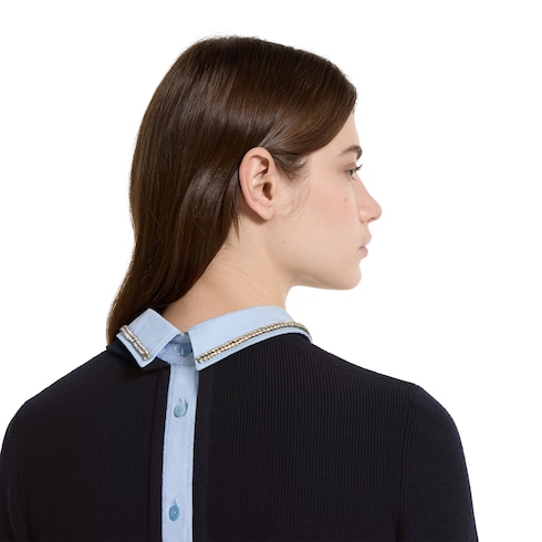 Pull en laine avec broderies