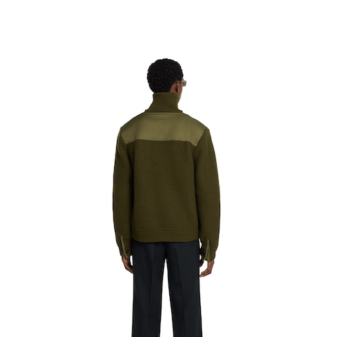 Cardigan aus Wollstrick mit Stickerei