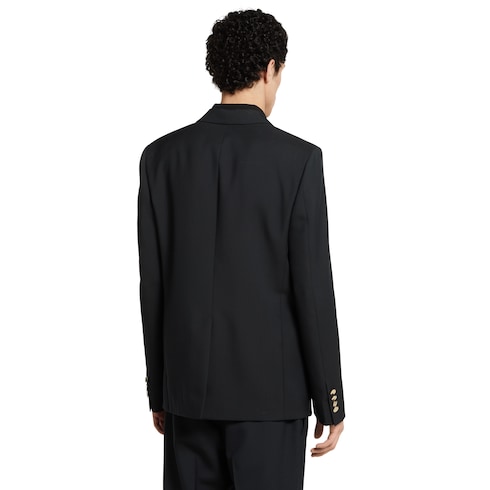 Chaqueta de lana con una sola hilera de botones