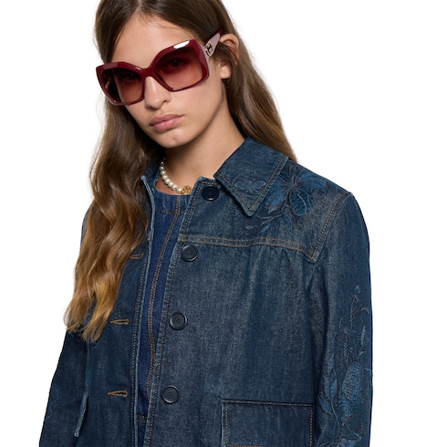 Denim jacket with embroidery
