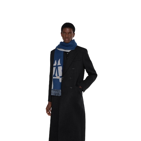 Wool scarf with jacquard motif