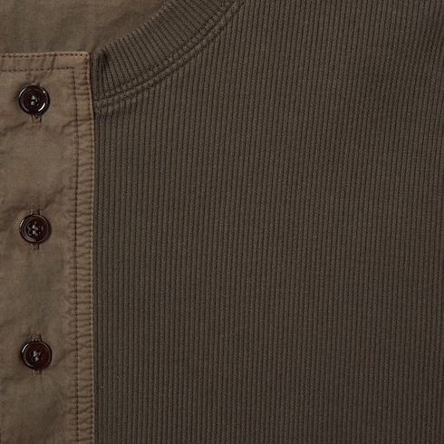 T-shirt in cotone a coste con ricamo