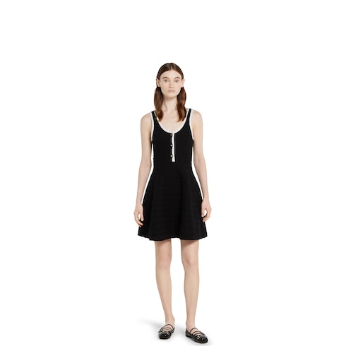 Robe en tweed de laine avec broderie