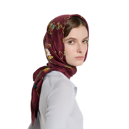 Printed silk twill carré