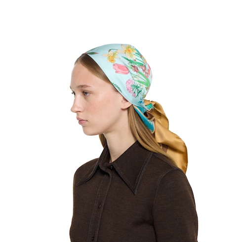 Carré en twill de soie imprimé