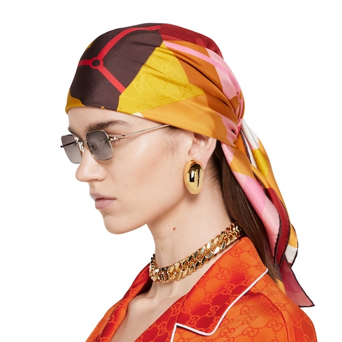 Carré en jacquard de soie à imprimé