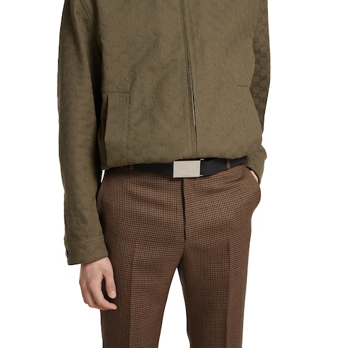 Belt with rectangular buckle