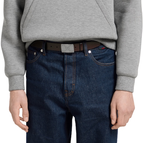 Belt with rectangular buckle