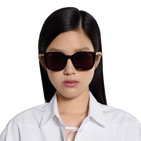 Low nose bridge fit sunglasses