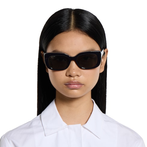 Low nose bridge fit sunglasses