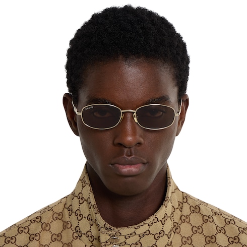 Oval frame sunglasses