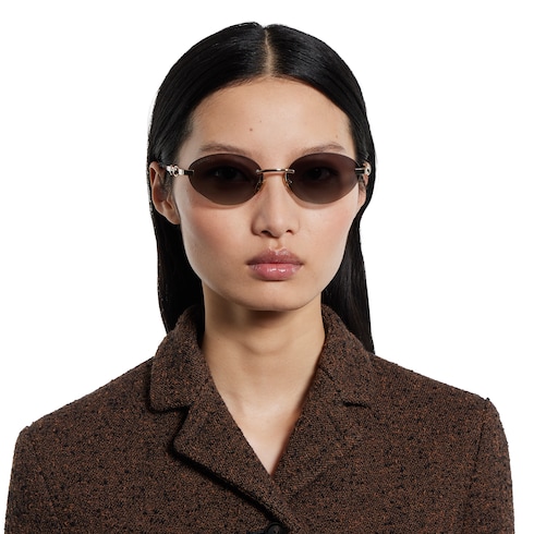 Gafas de sol ovaladas sin montura