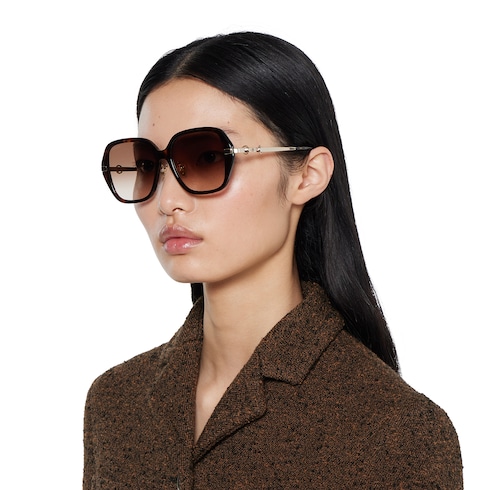 Lunettes de soleil à monture adaptée